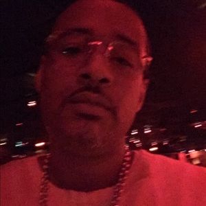 Meet your Posher, Perry